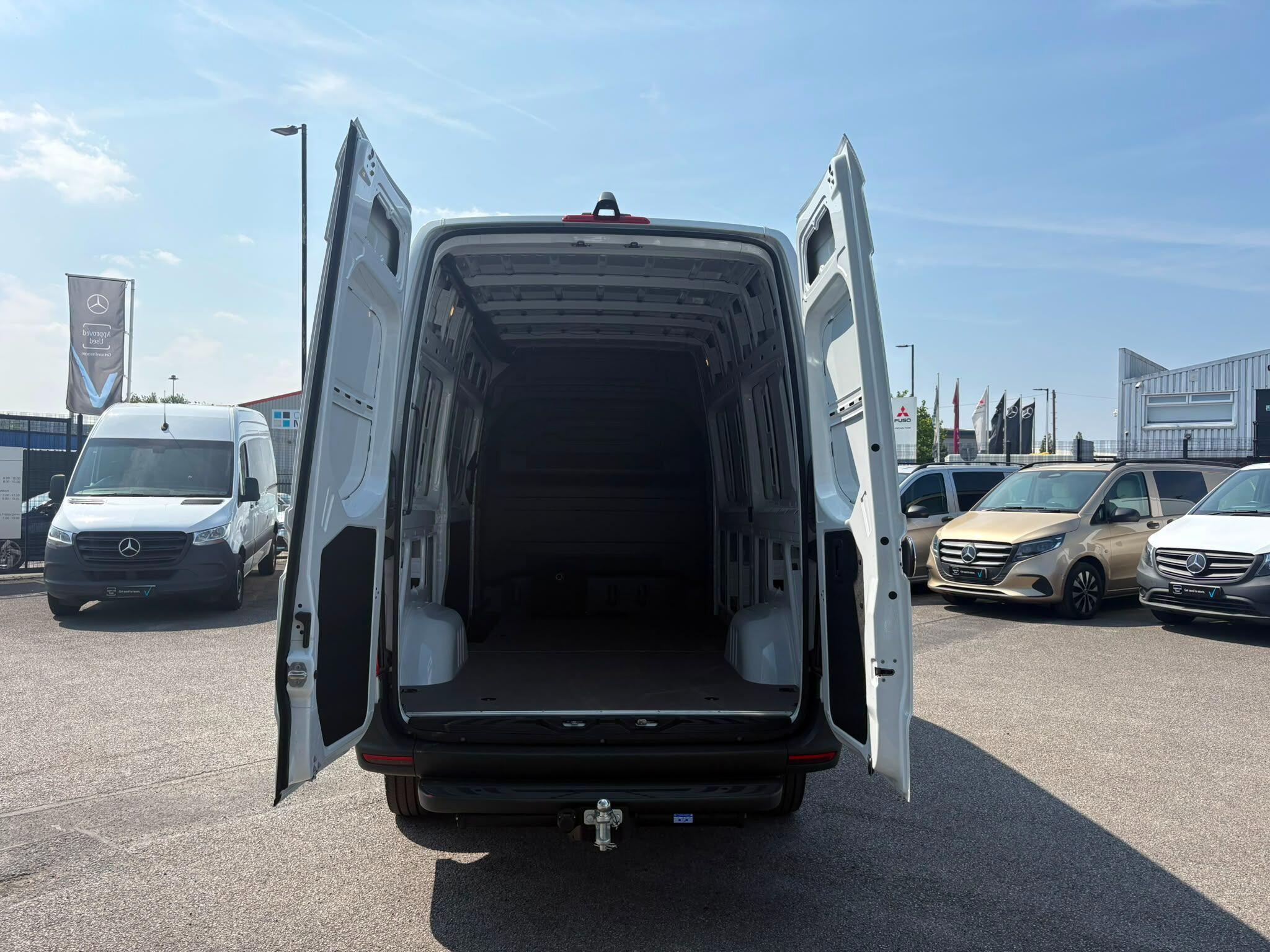 Mercedes-Benz eSprinter